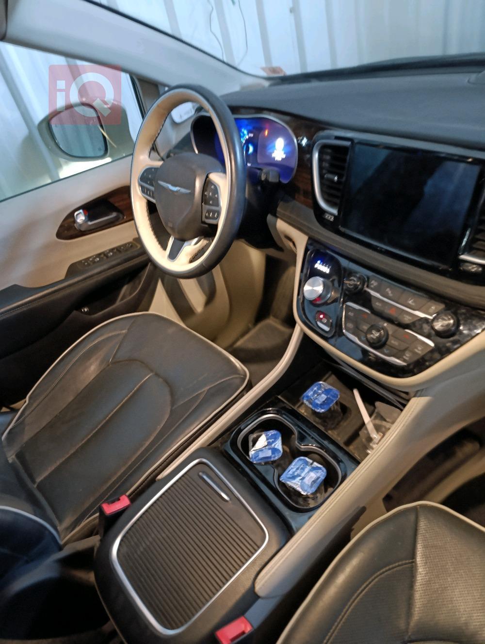 Chrysler Pacifica